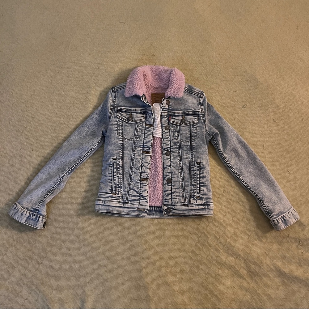 Levi’s Girls fleece lined denim coat size 10-12y